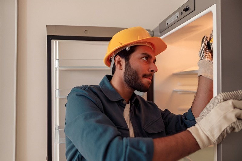 Refrigerator repair in Topanga